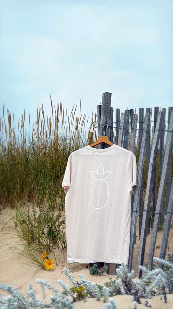 Natural Essence T-shirt – by Xiringuita 🍍